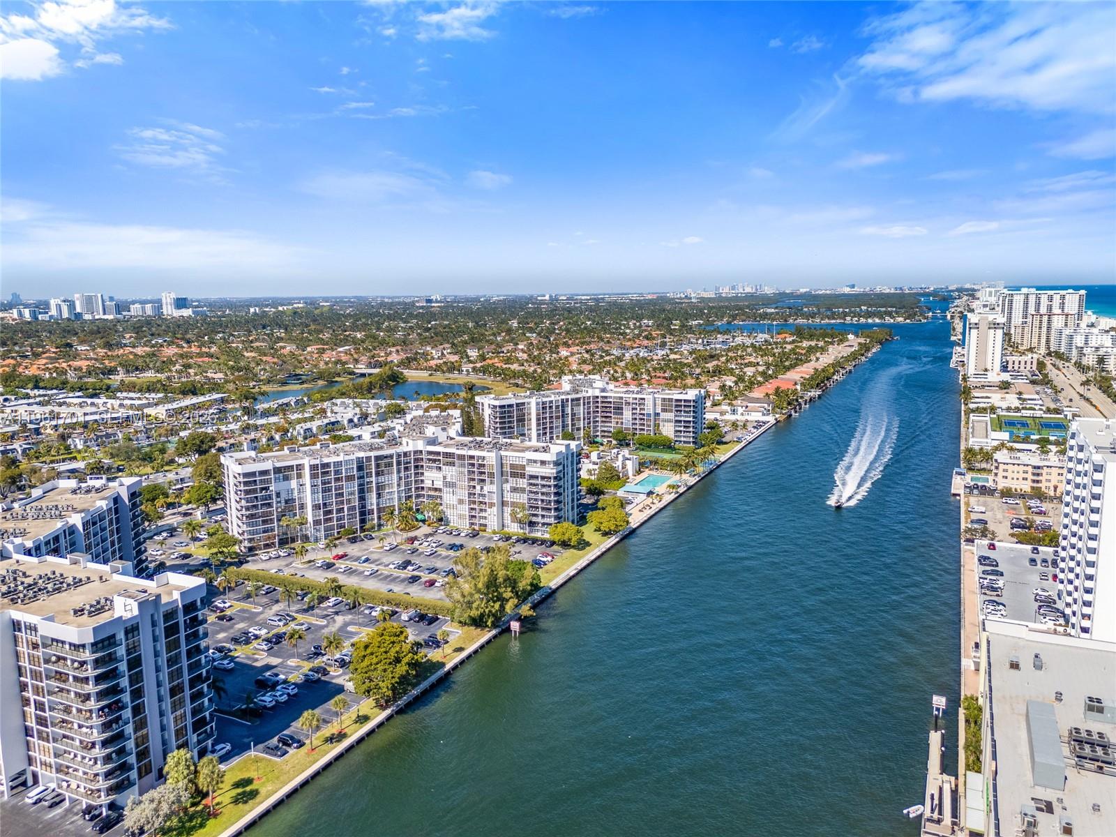 800 Parkview Dr #729 Hallandale Beach, FL 33009