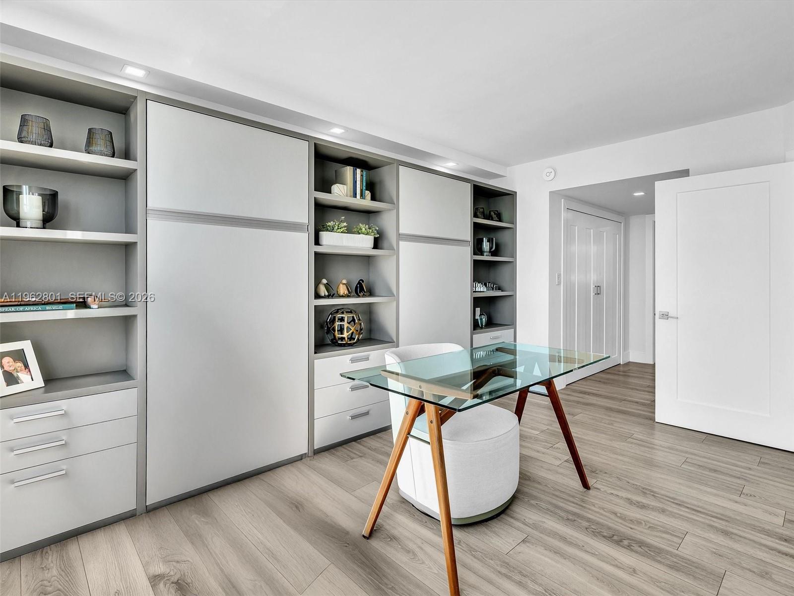 image The Mark on Brickell13