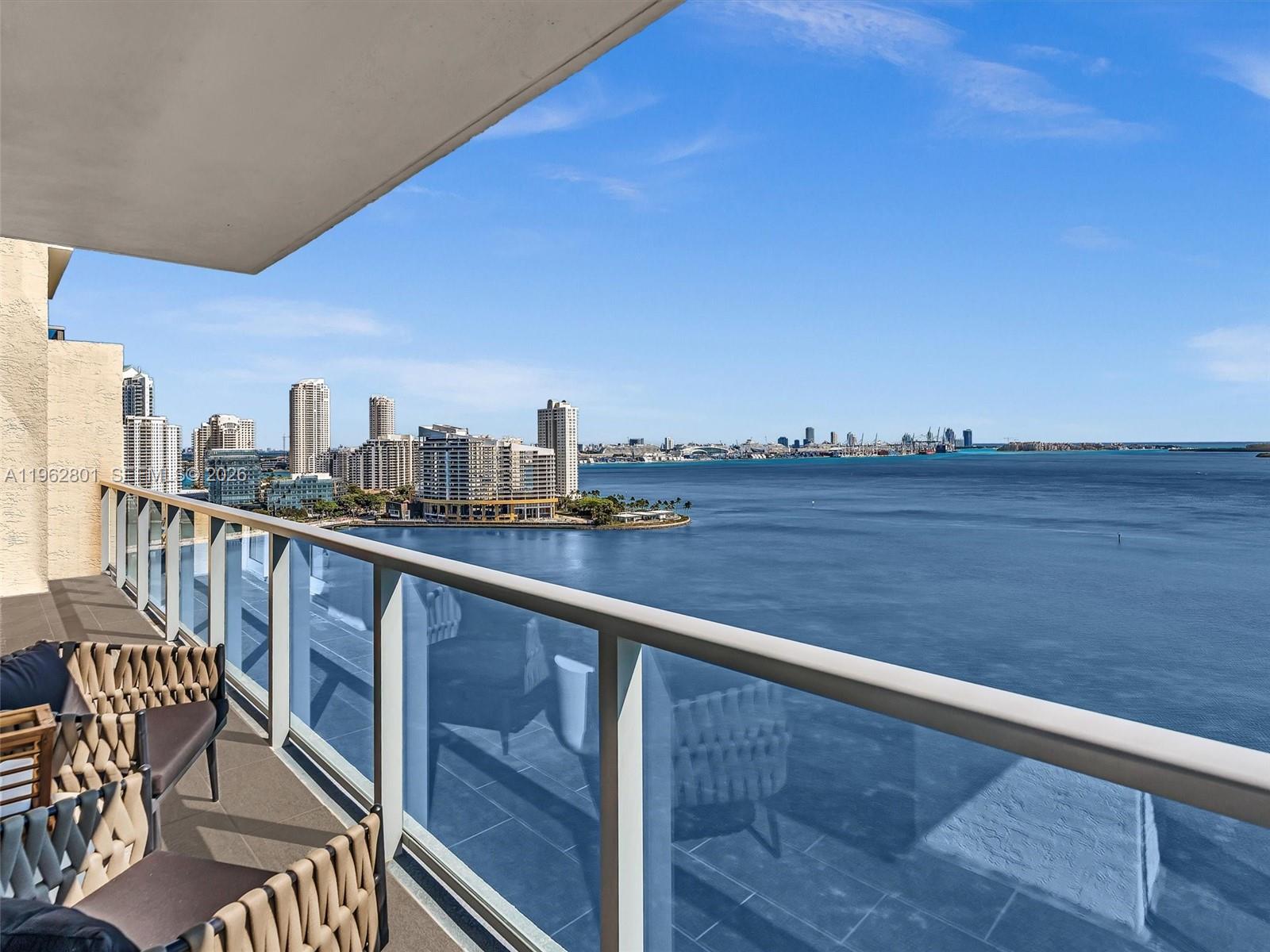 image The Mark on Brickell16