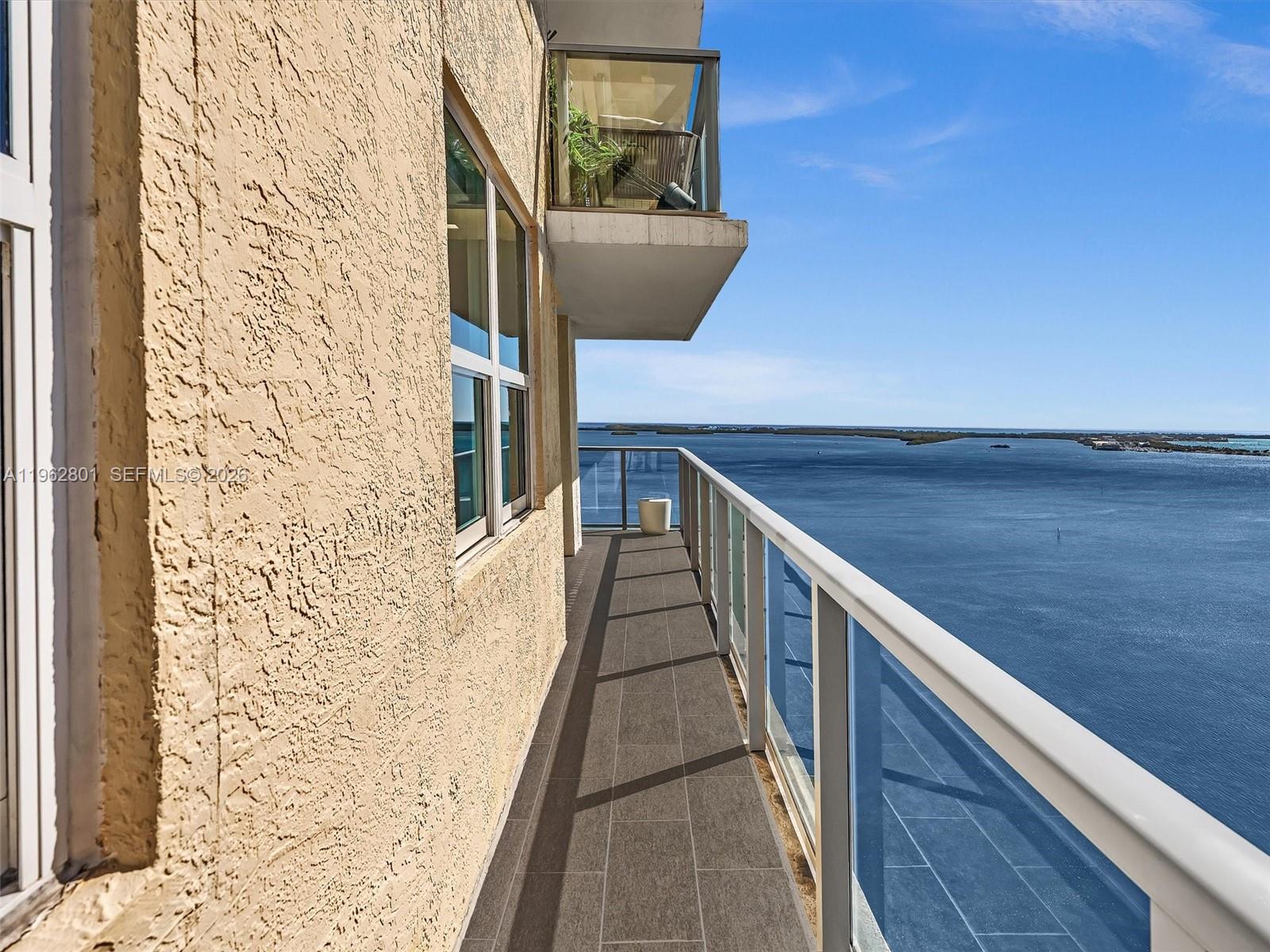 image The Mark on Brickell17