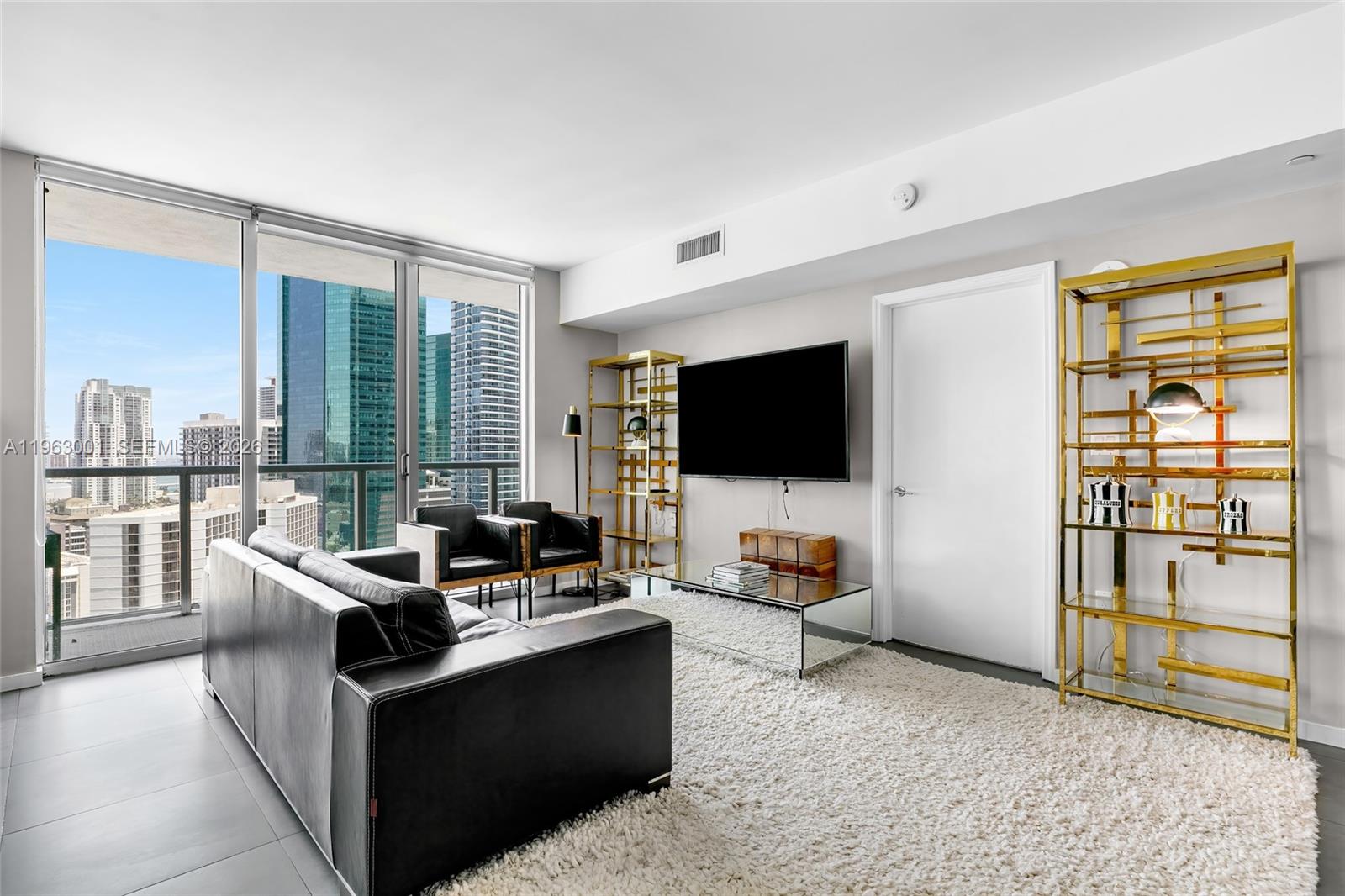 image 500 Brickell West2