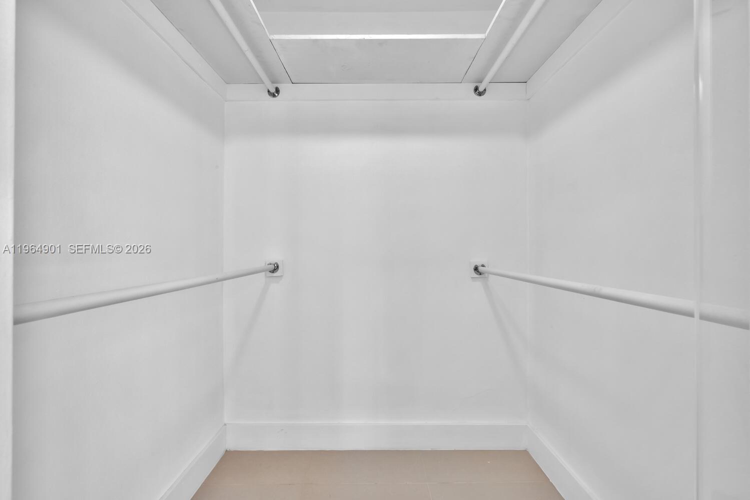 image Mirador 1000 (South Tower)9