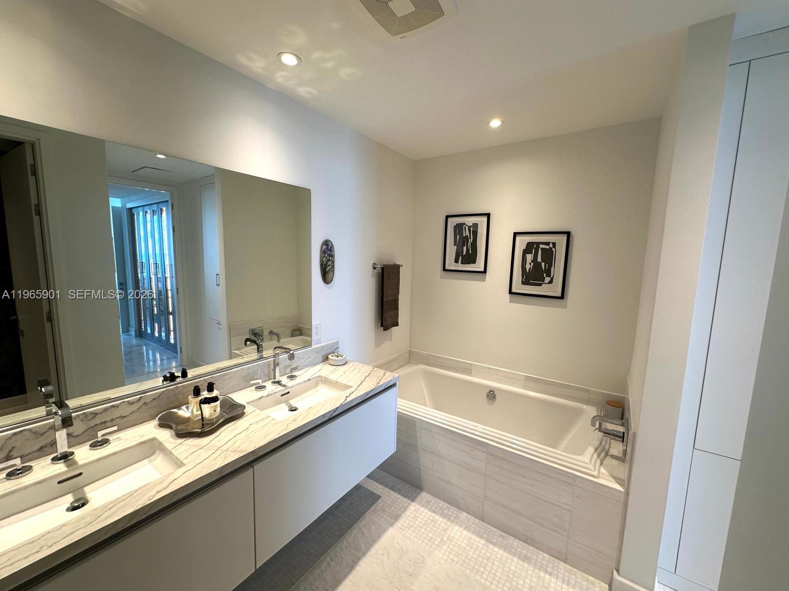 700 NE 26th Ter #5401 Miami, FL 33137