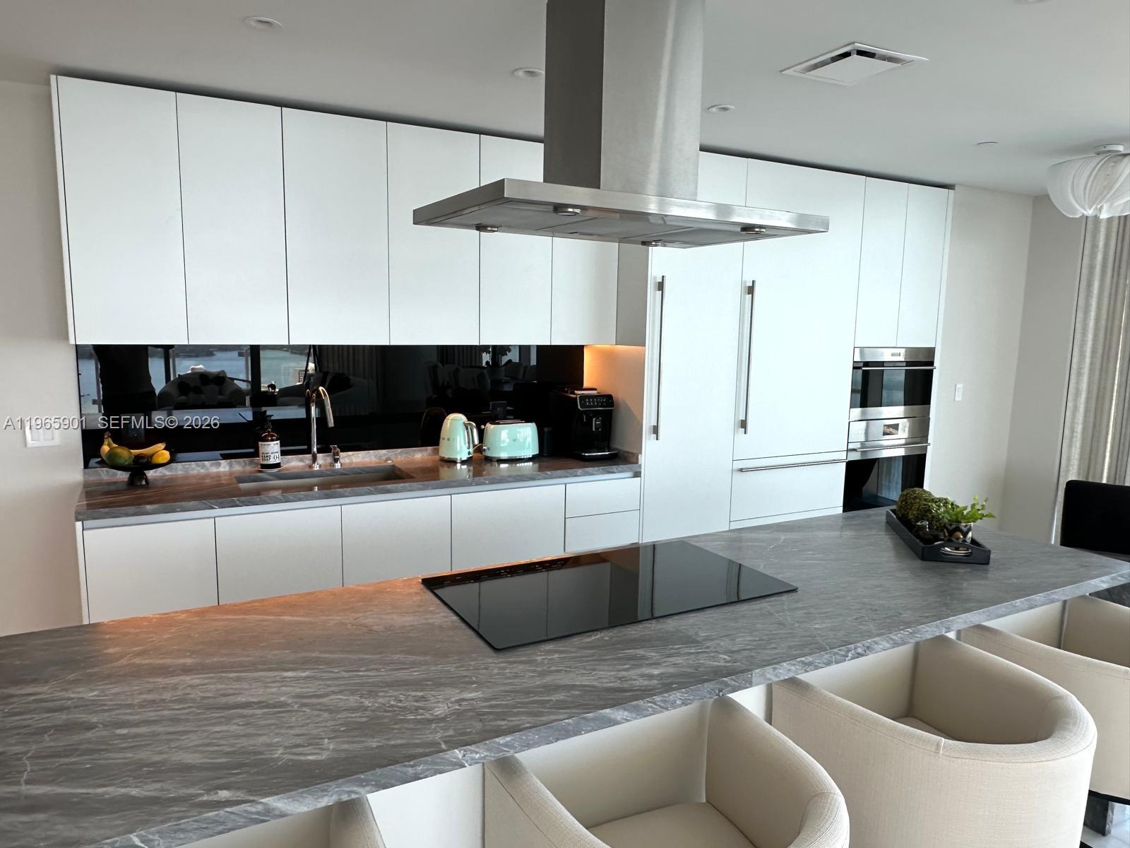 700 NE 26th Ter #5401 Miami, FL 33137