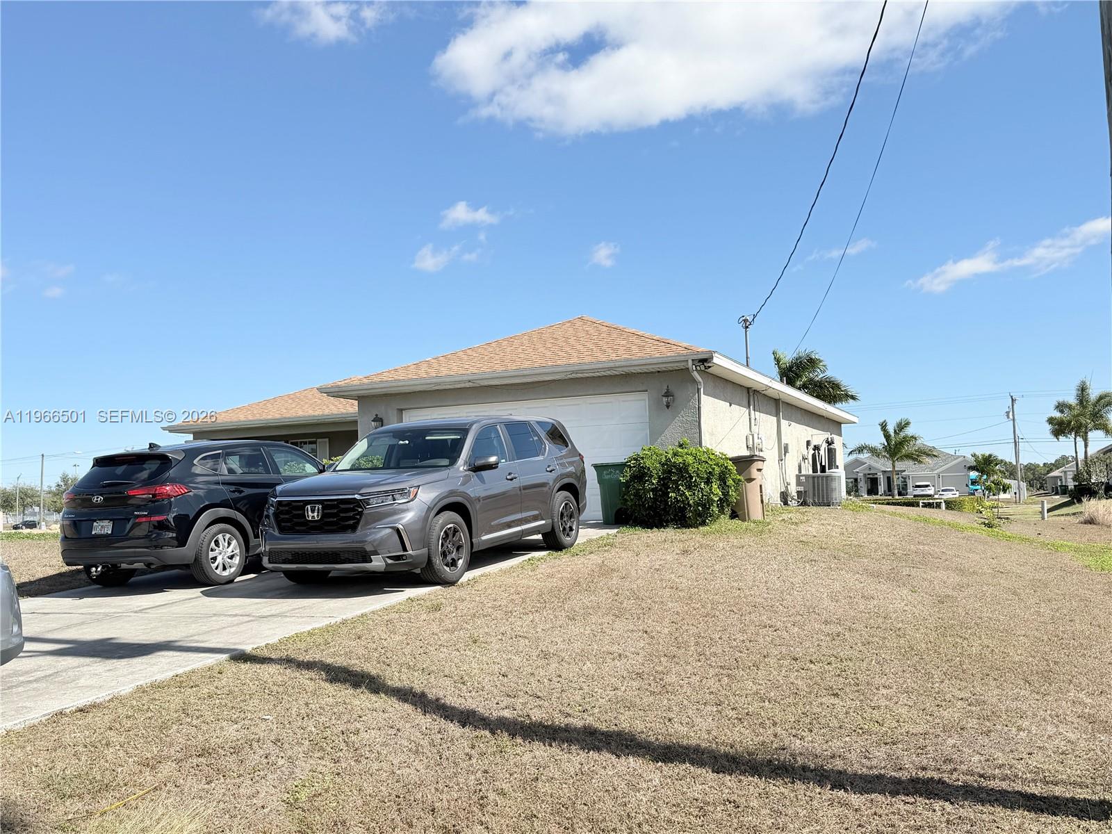 3625 NE 19th Pl Cape Coral, FL 33909