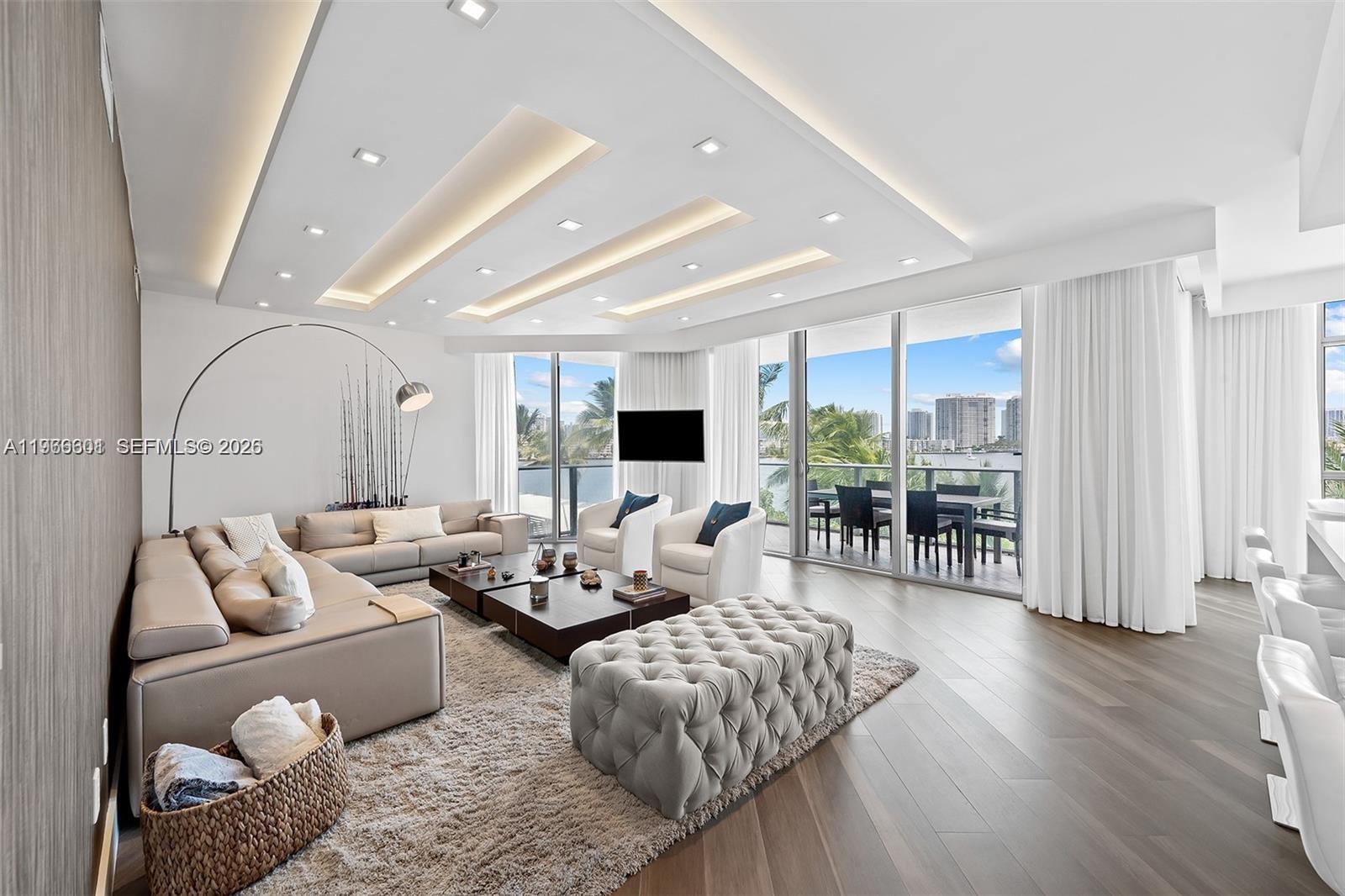 17301 Biscayne Blvd #2110 North Miami Beach, FL 33160