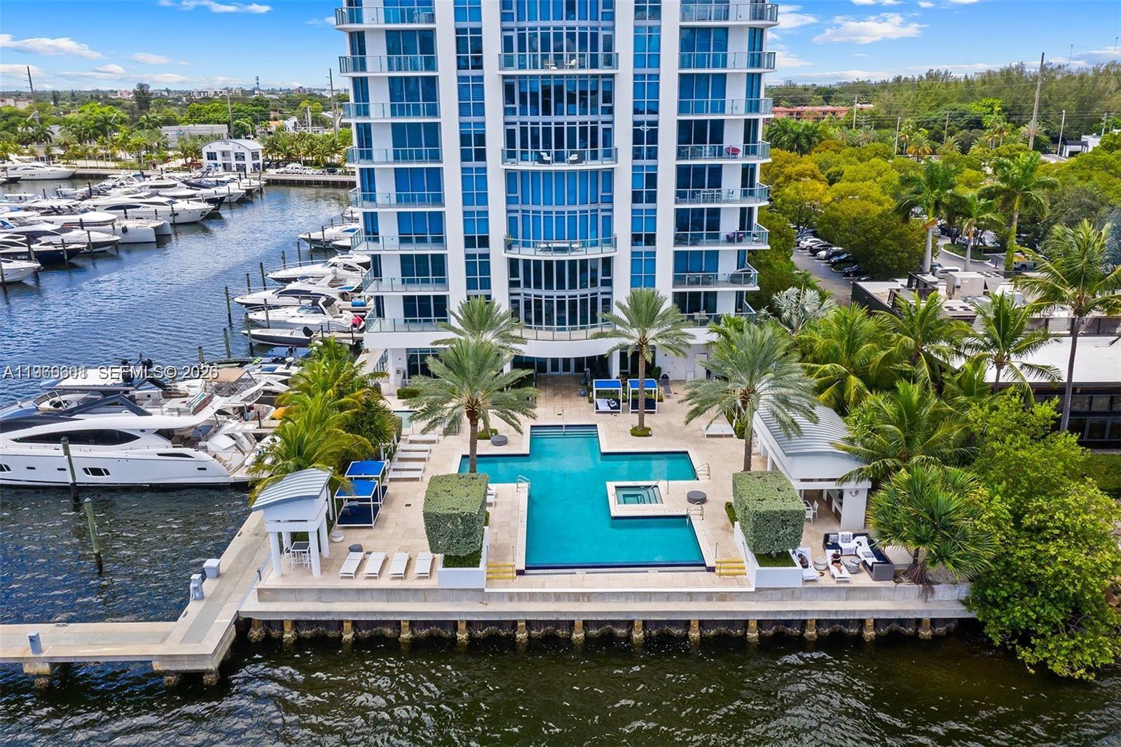 17301 Biscayne Blvd #2110 North Miami Beach, FL 33160