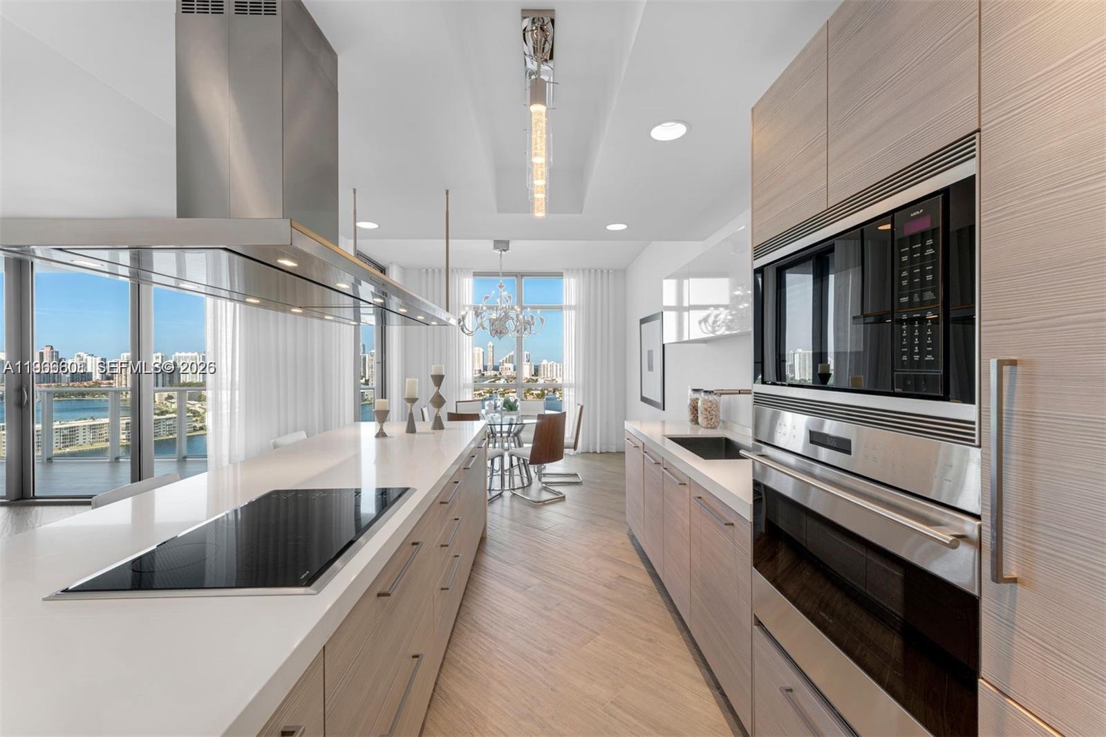 17301 Biscayne Blvd #2110 North Miami Beach, FL 33160