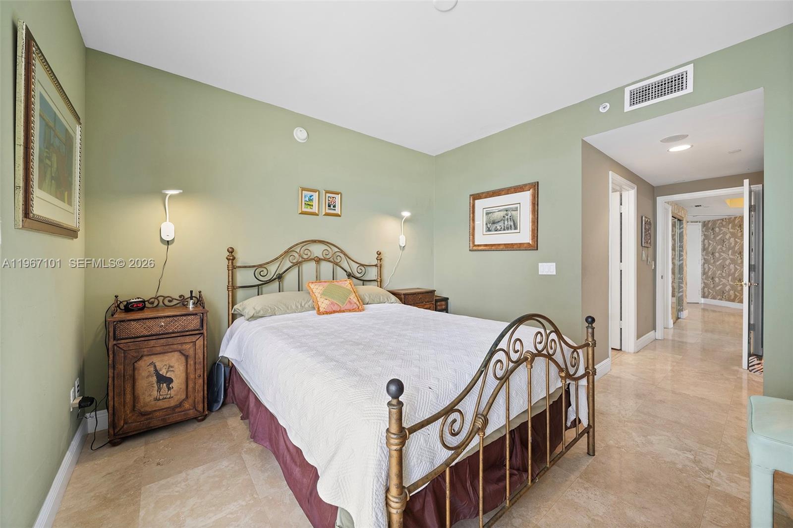 image Green Diamond22