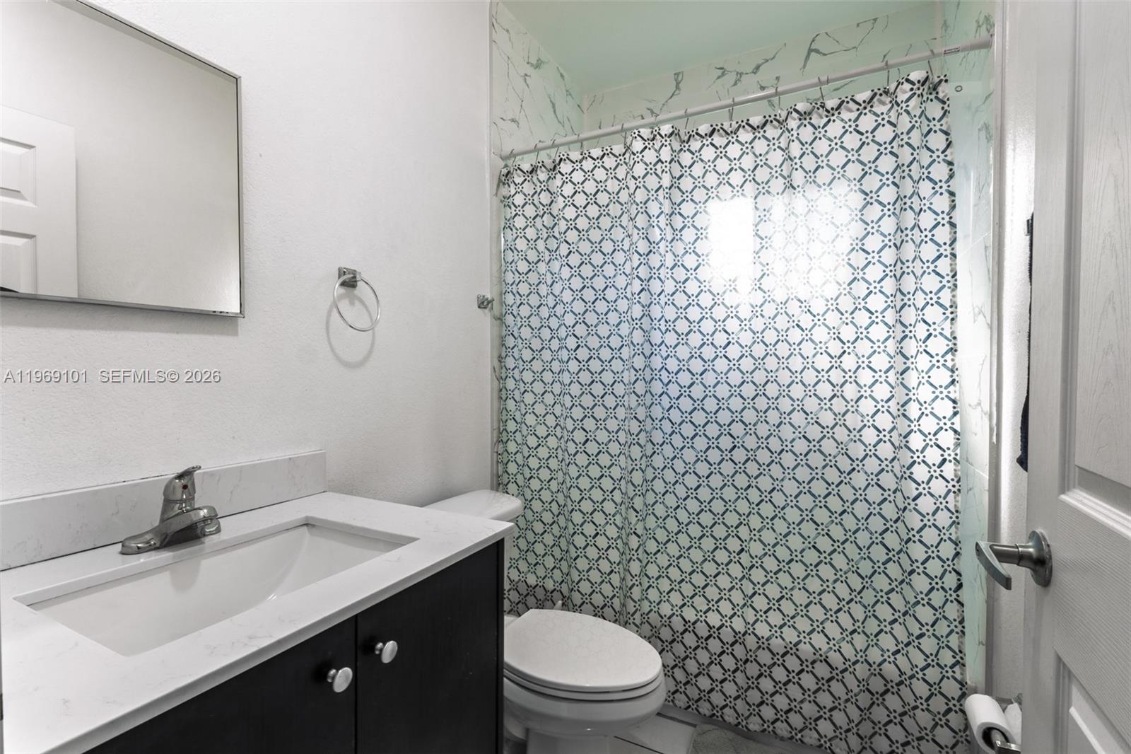 1998 NW 47th St Miami, FL 33142