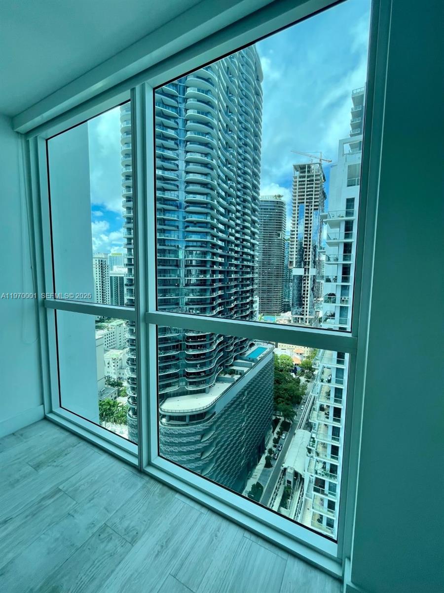image The Bond on Brickell16