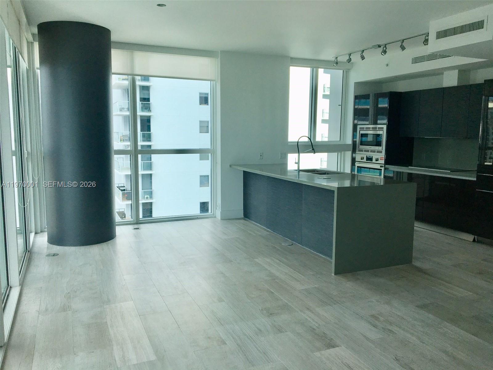 image The Bond on Brickell4