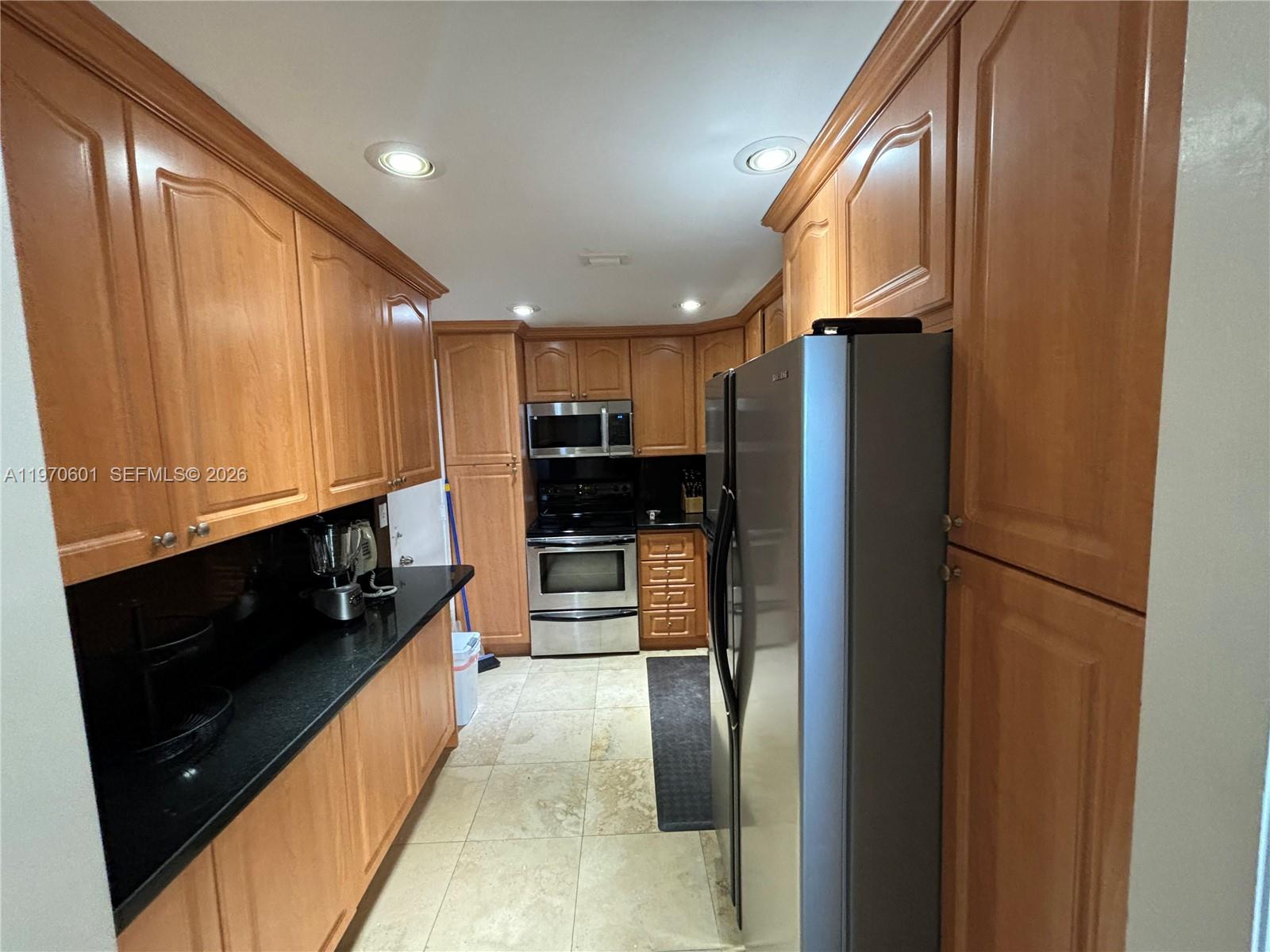 5005 Collins Ave #825 Miami Beach, FL 33140