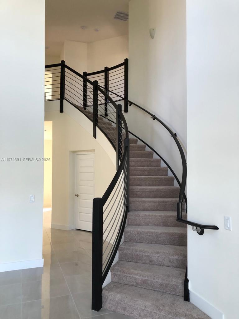 16045 NW 87th Ct Miami Lakes, FL 33018