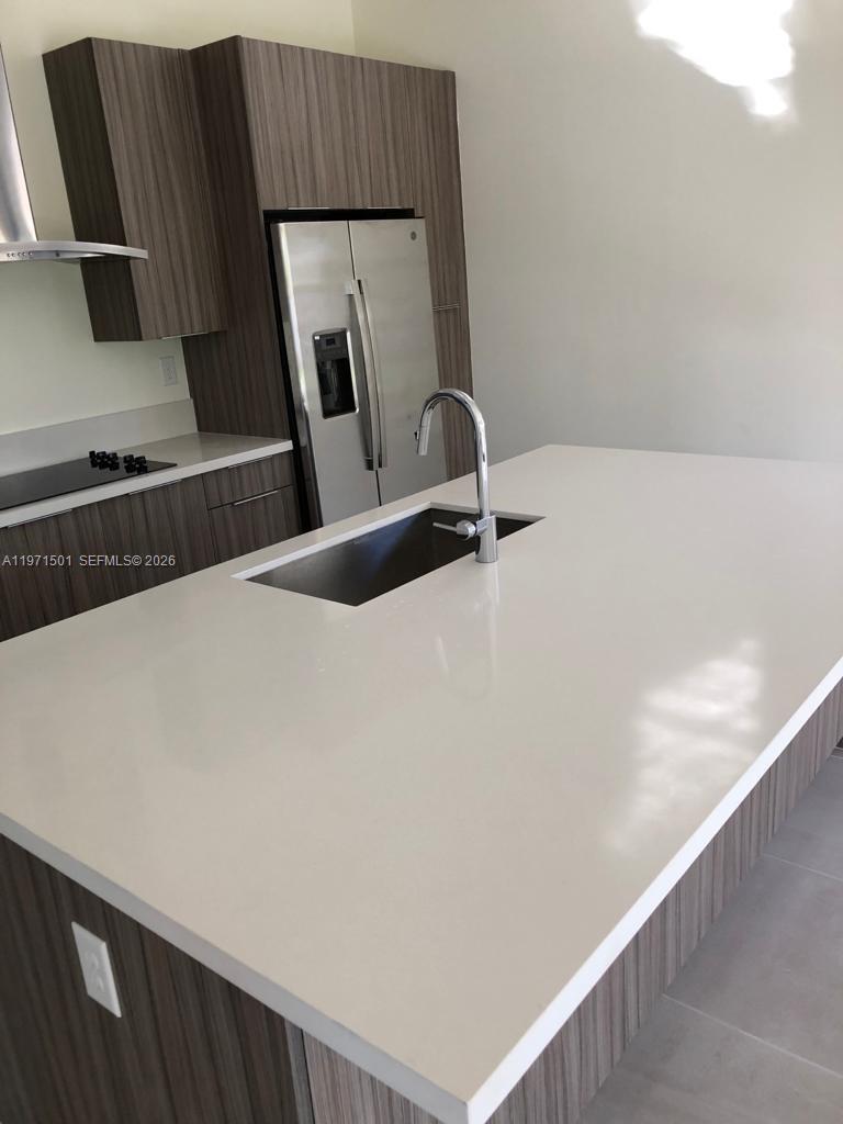 16045 NW 87th Ct Miami Lakes, FL 33018