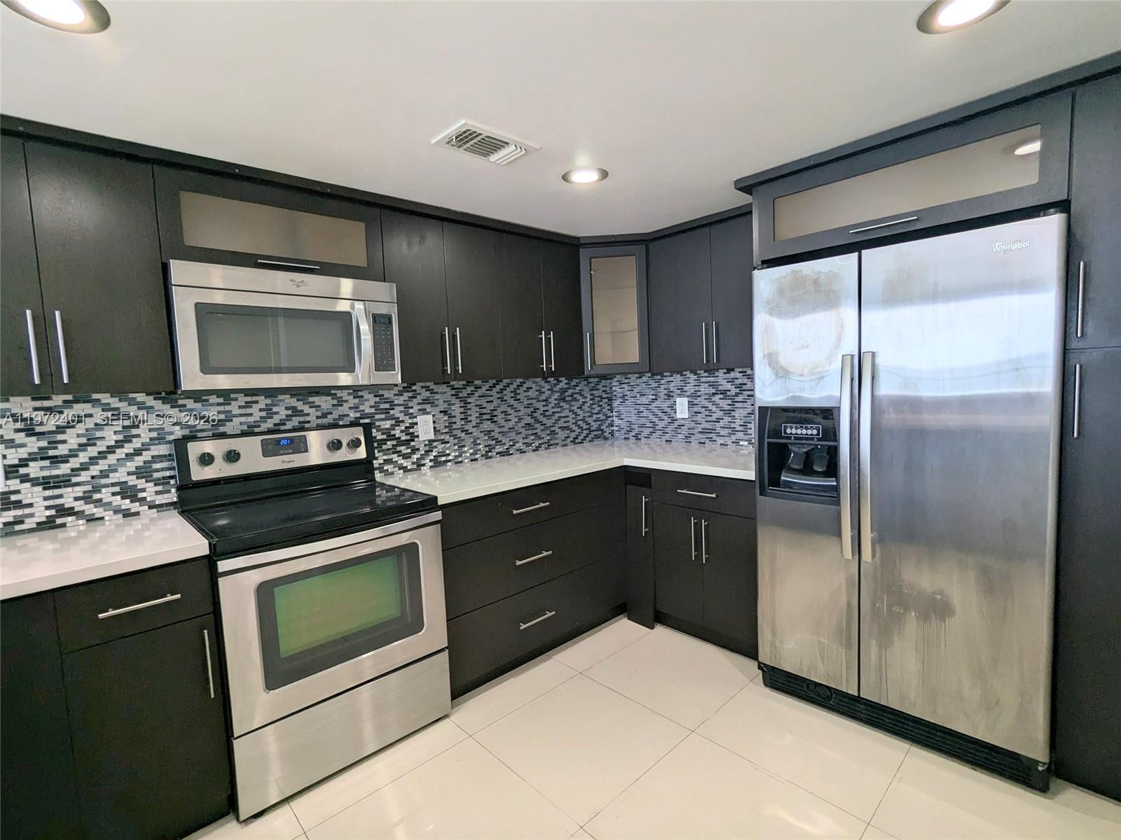 555 NE 15th St #20B Miami, FL 33132