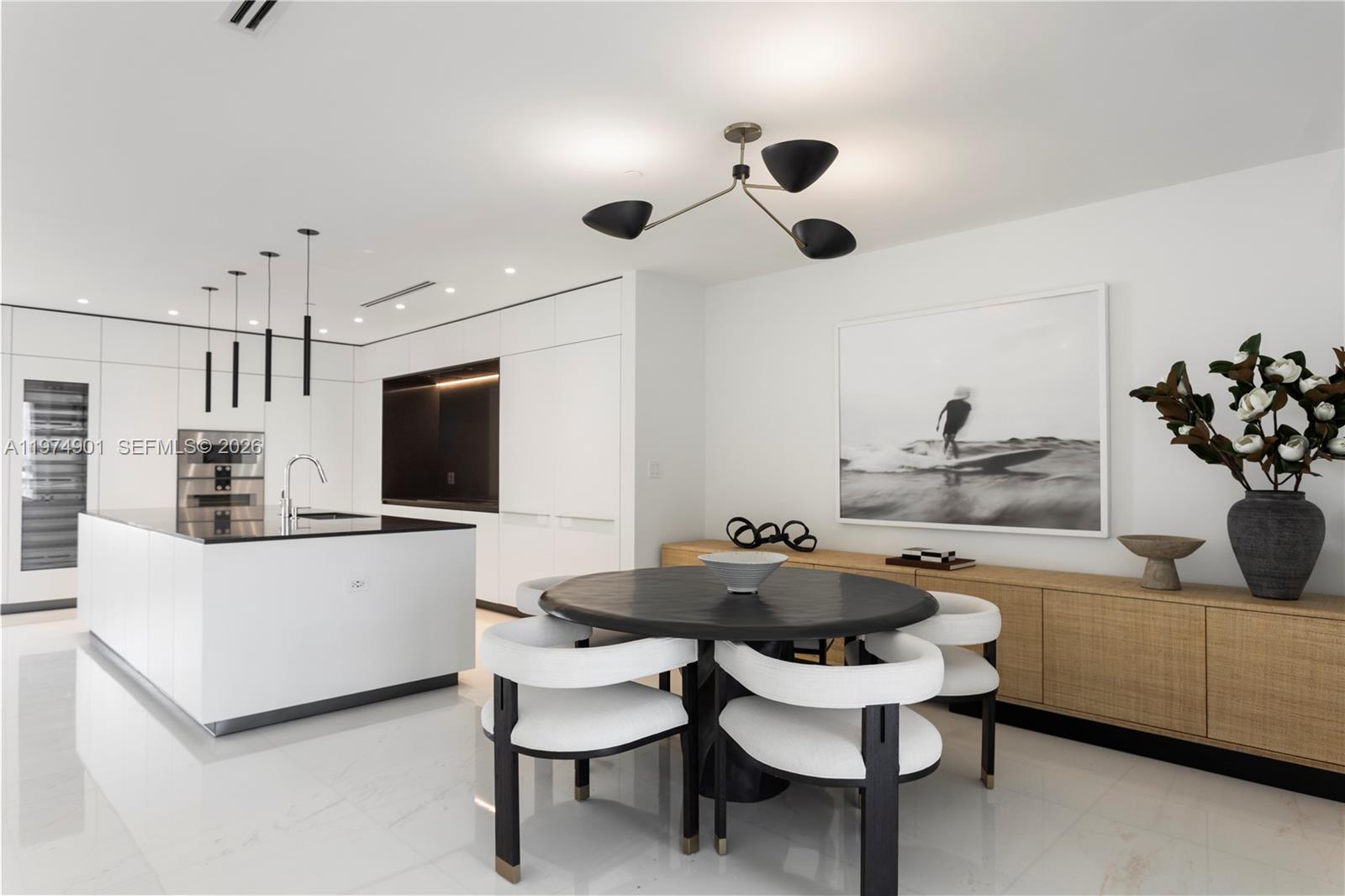 300 Biscayne Blvd Way #5002 E Miami, FL 33131