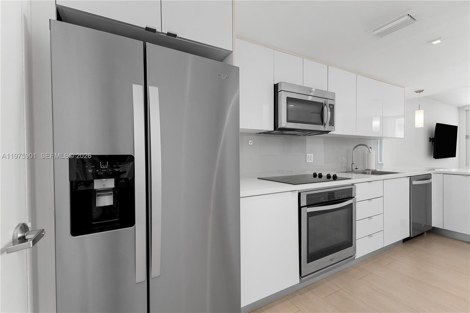 image Mirador 1000 (South Tower)1