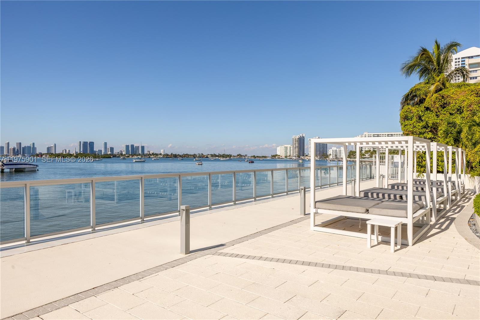 image Mirador 1000 (South Tower)28