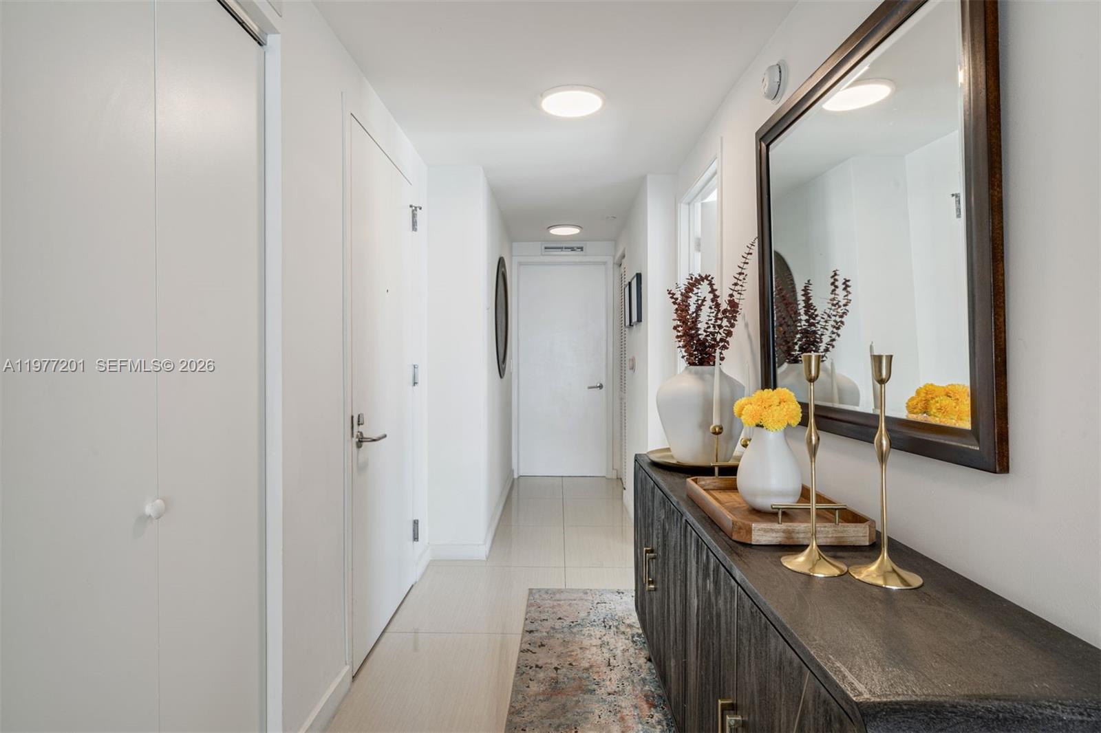 460 NE 28th St #1901 Miami, FL 33137