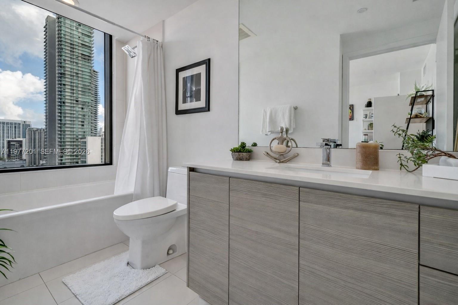 460 NE 28th St #1901 Miami, FL 33137