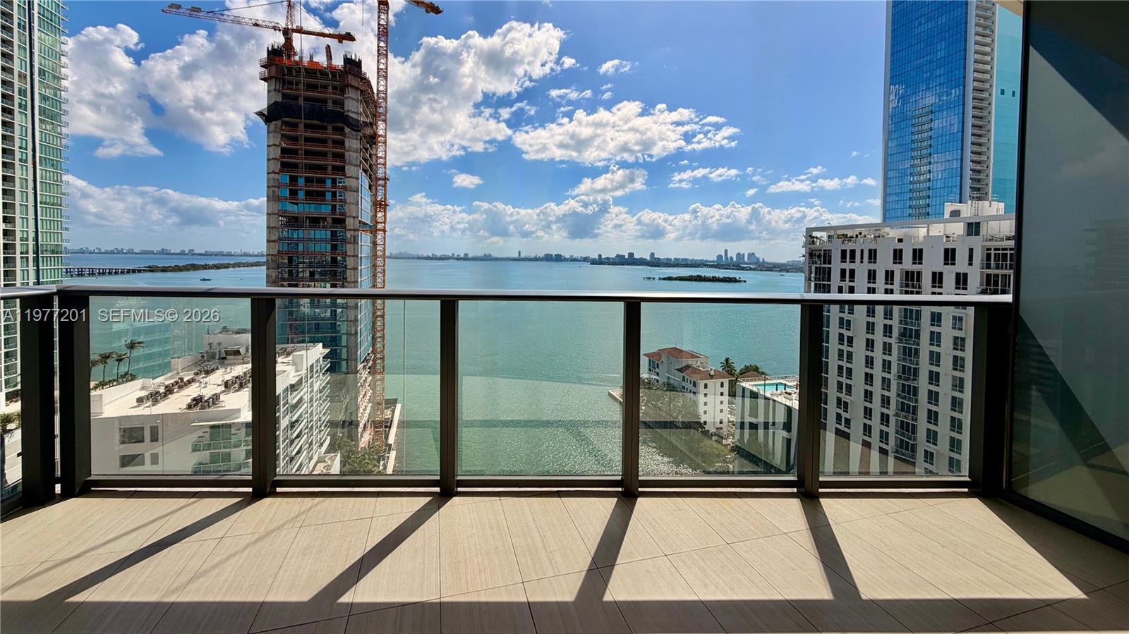 460 NE 28th St #1901 Miami, FL 33137