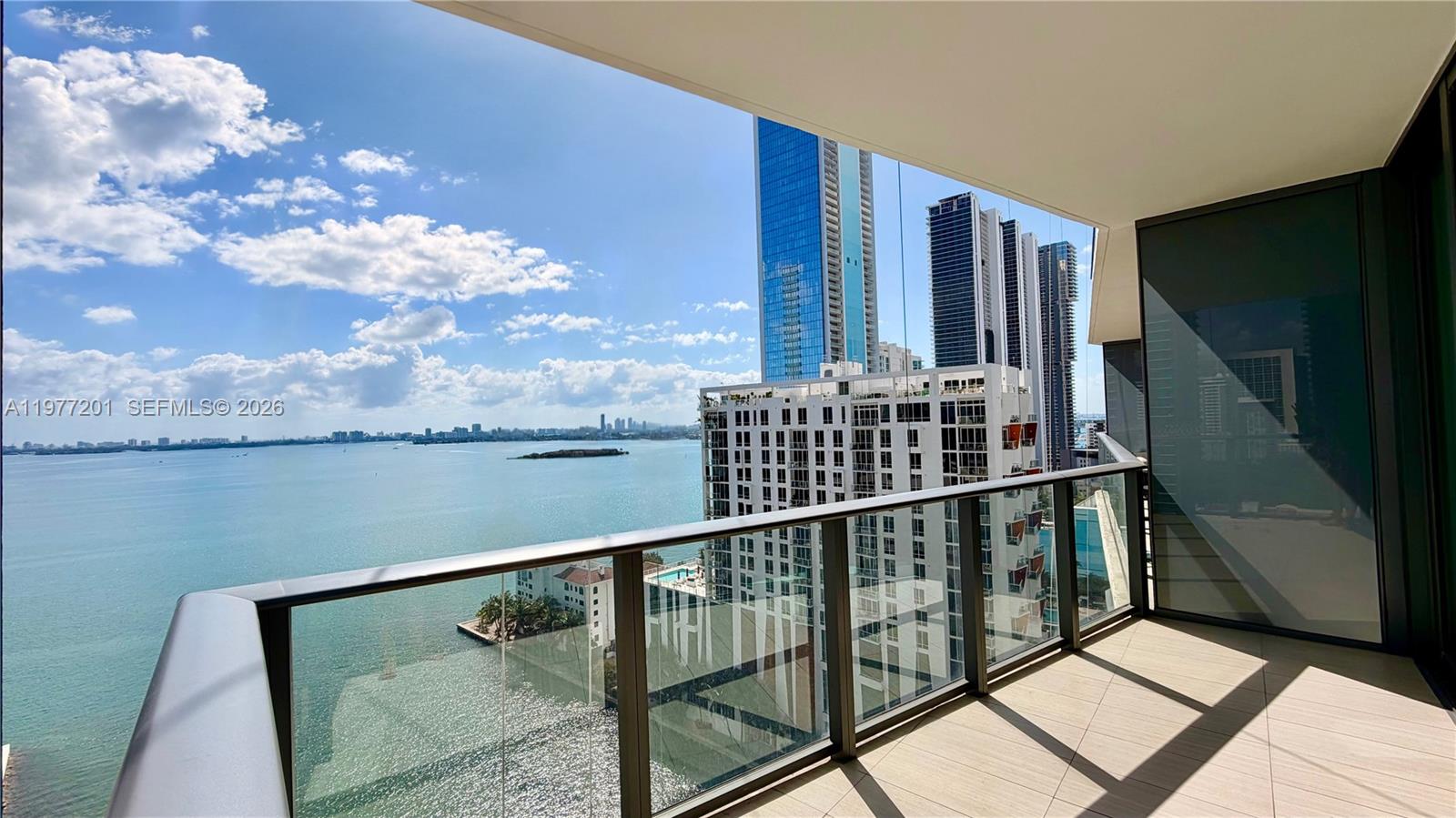 460 NE 28th St #1901 Miami, FL 33137