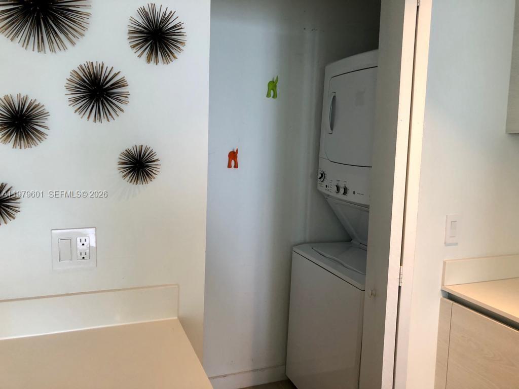 1300 S Miami Ave #2704 Miami, FL 33130