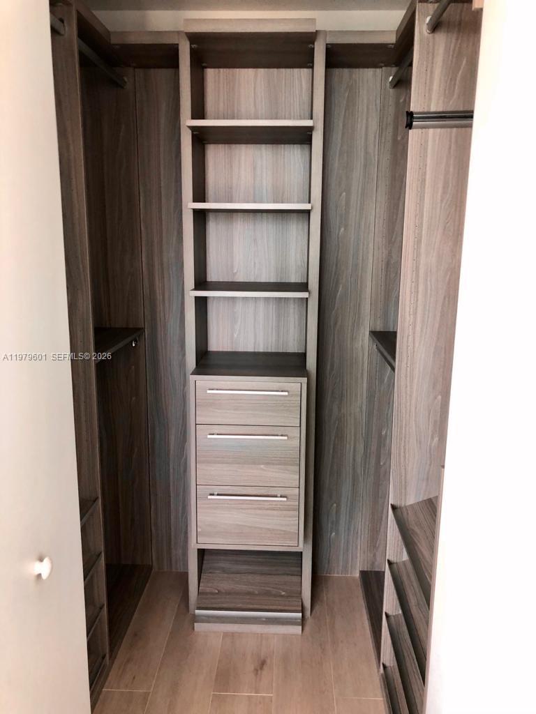 1300 S Miami Ave #2704 Miami, FL 33130