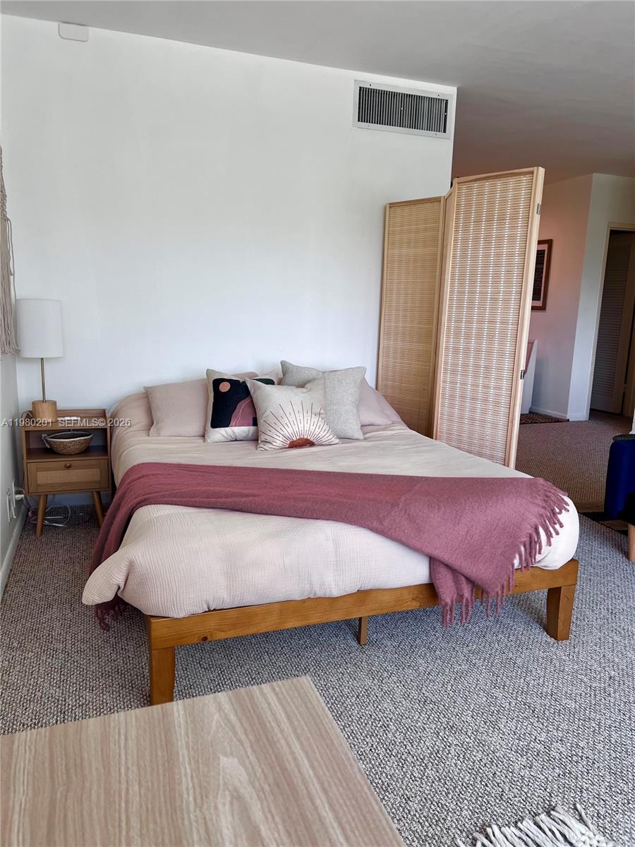 1000 West Ave #432 Miami Beach, FL 33139