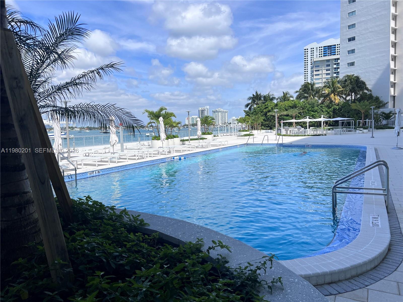 1000 West Ave #432 Miami Beach, FL 33139