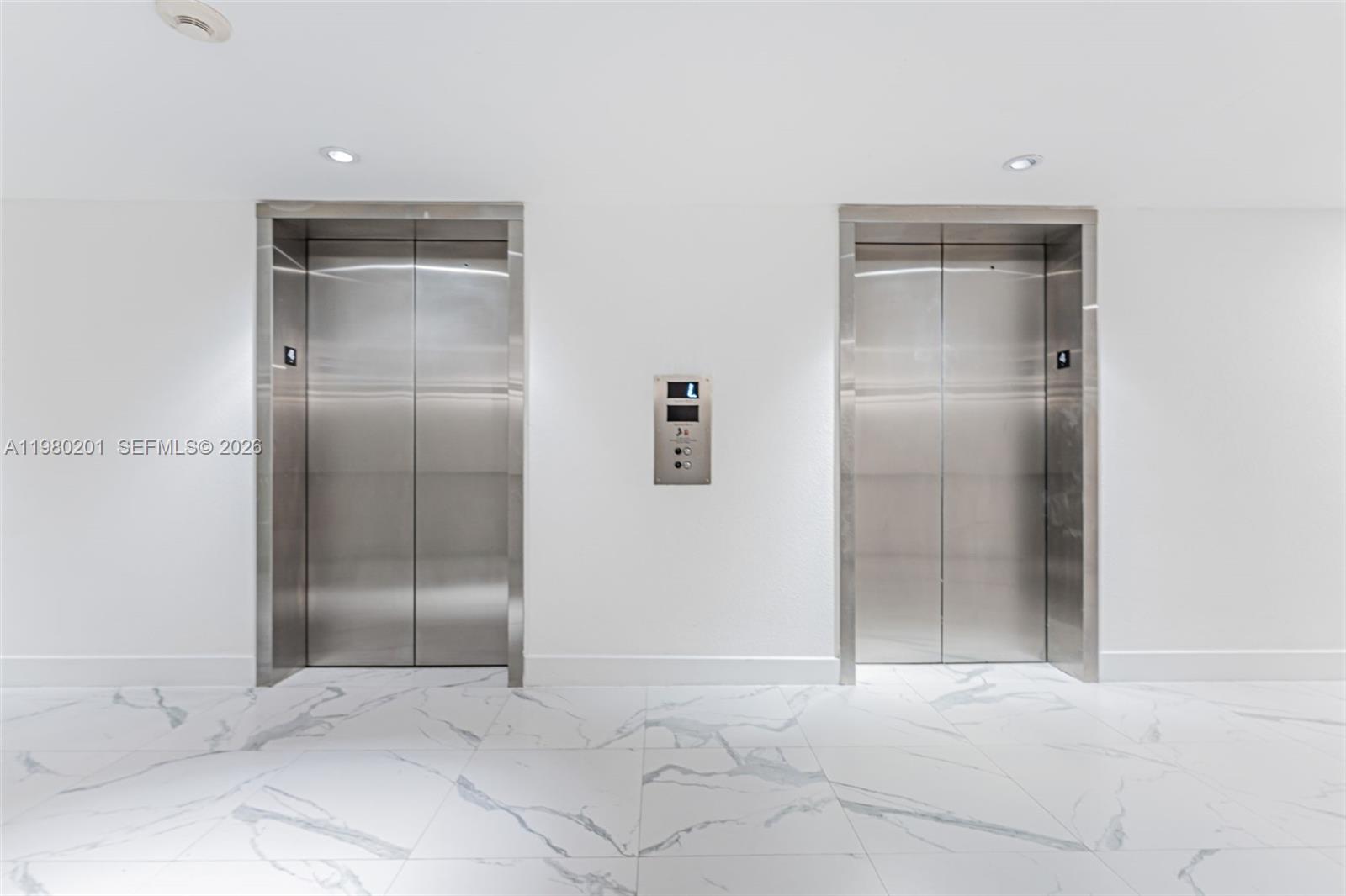 1000 West Ave #432 Miami Beach, FL 33139