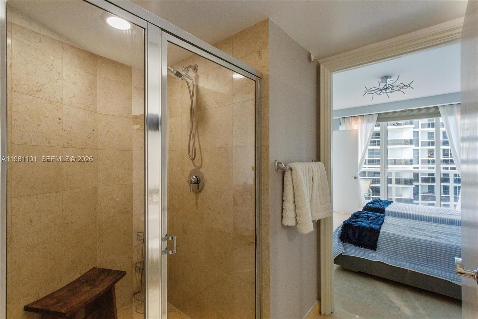 image Beach Club 213