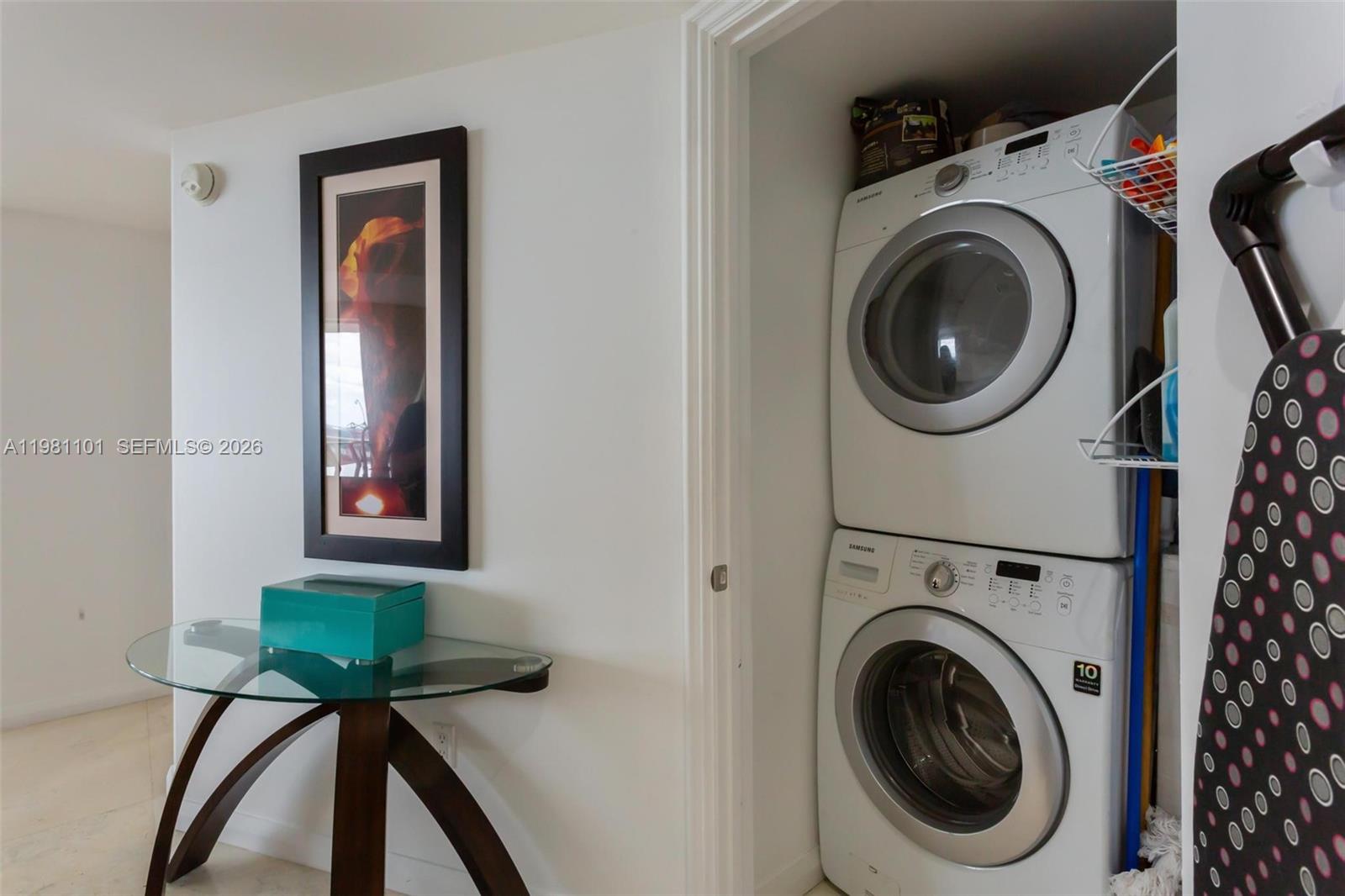 image Beach Club 222