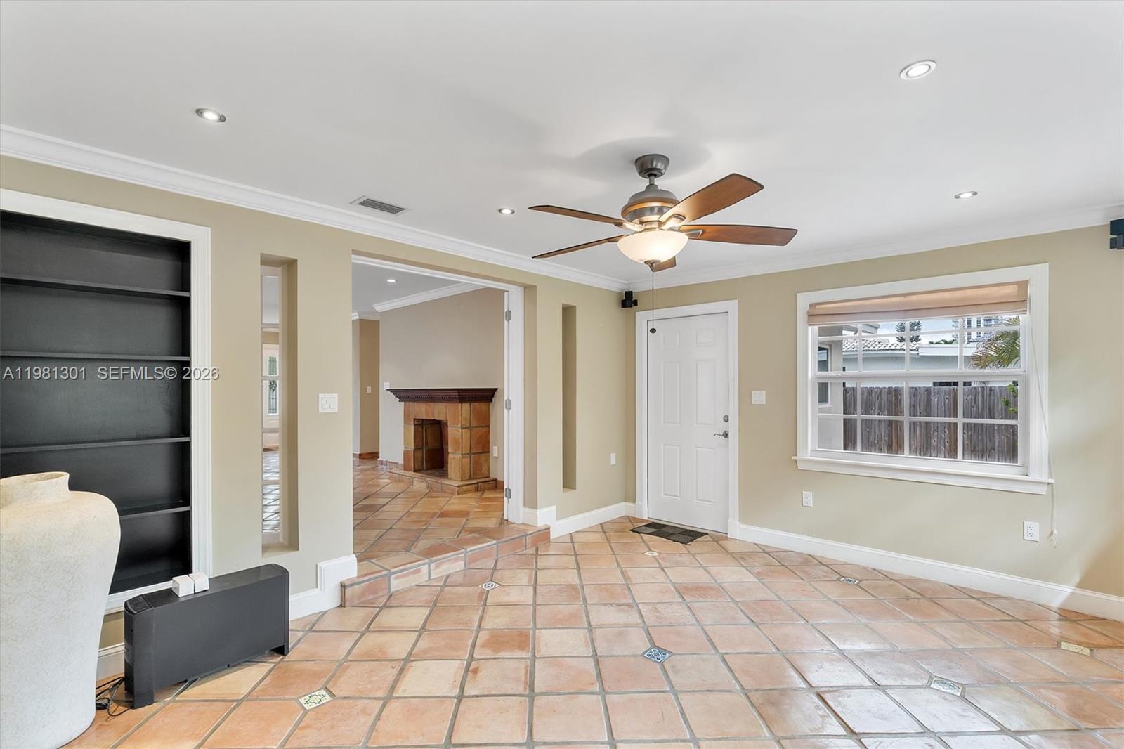 300 187th St Sunny Isles Beach, FL 33160