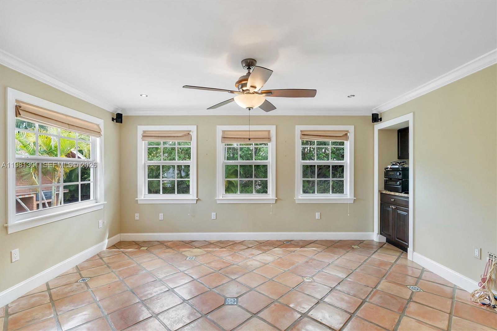 300 187th St Sunny Isles Beach, FL 33160