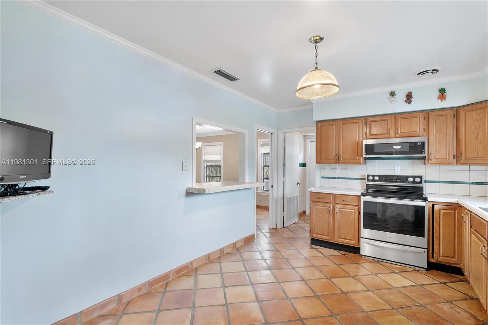 300 187th St Sunny Isles Beach, FL 33160