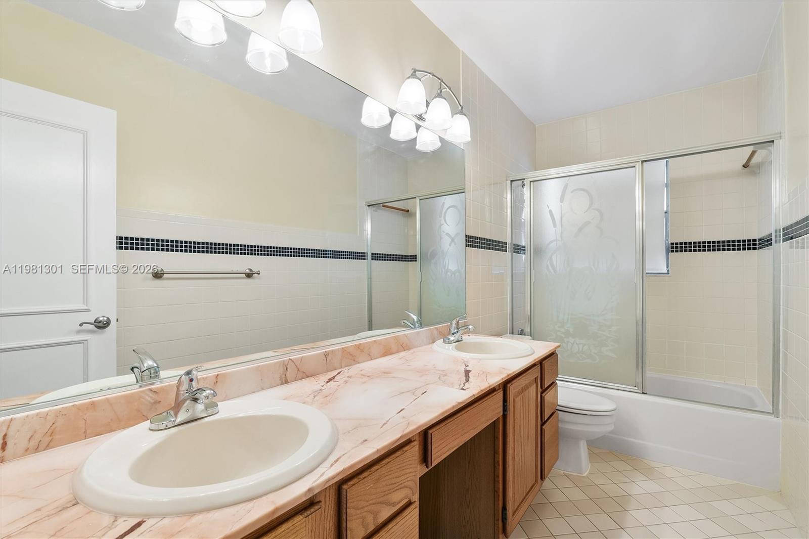 300 187th St Sunny Isles Beach, FL 33160