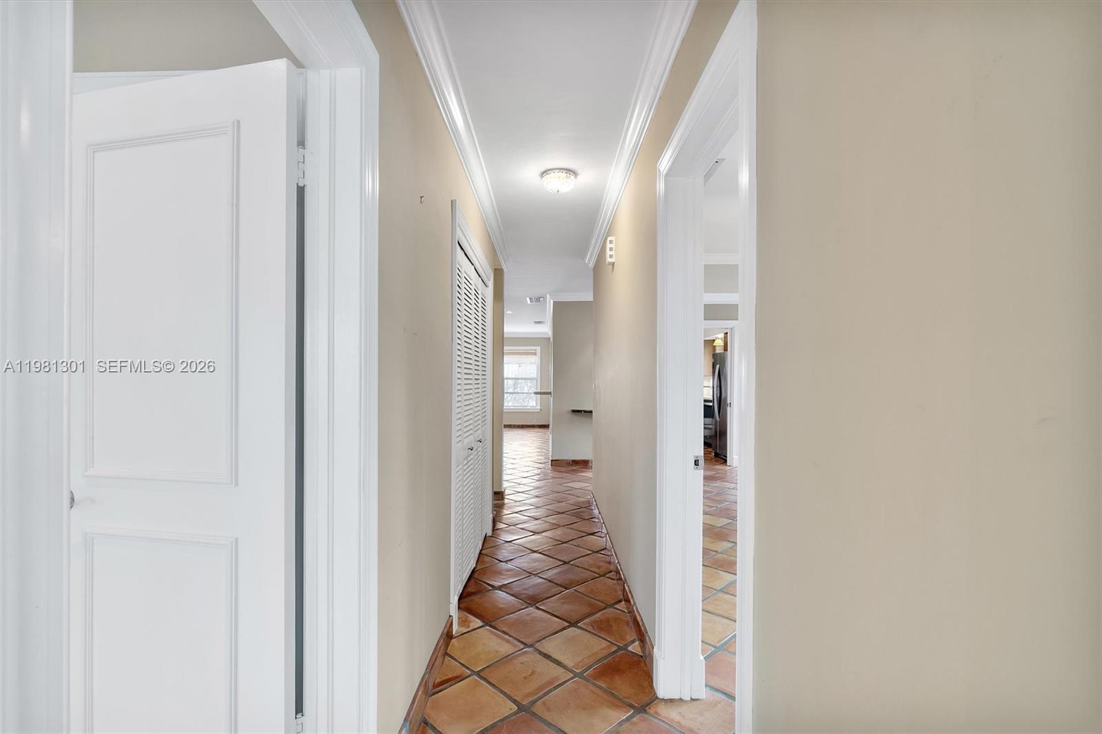 300 187th St Sunny Isles Beach, FL 33160