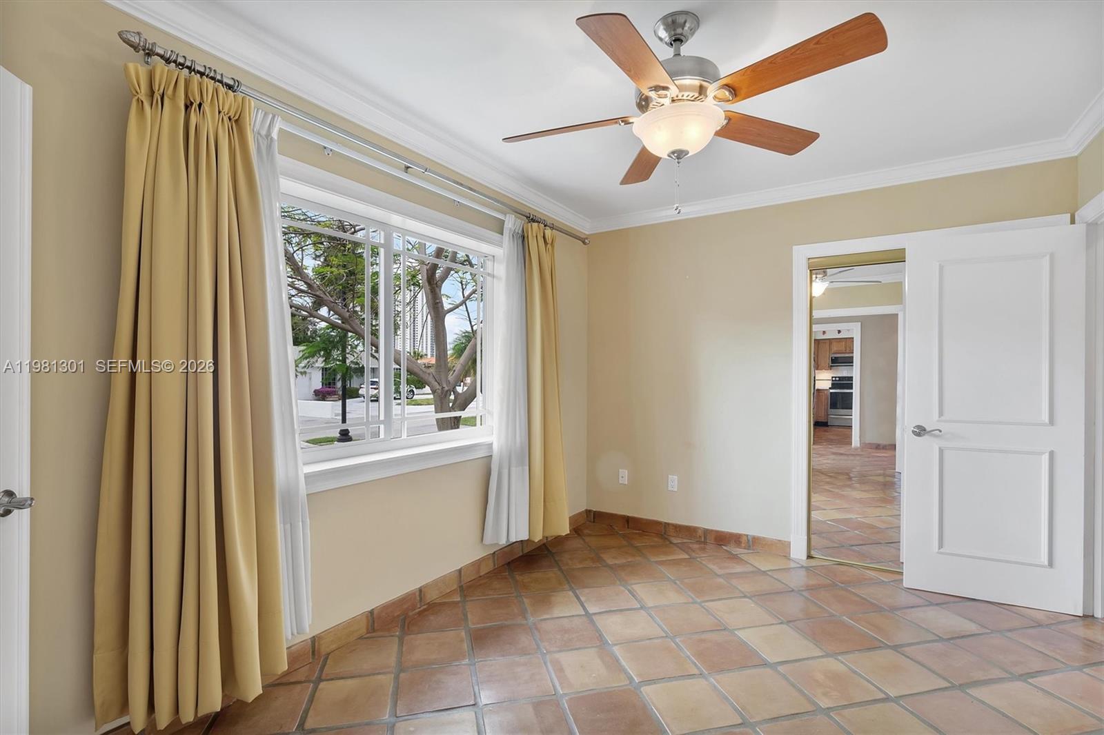 300 187th St Sunny Isles Beach, FL 33160