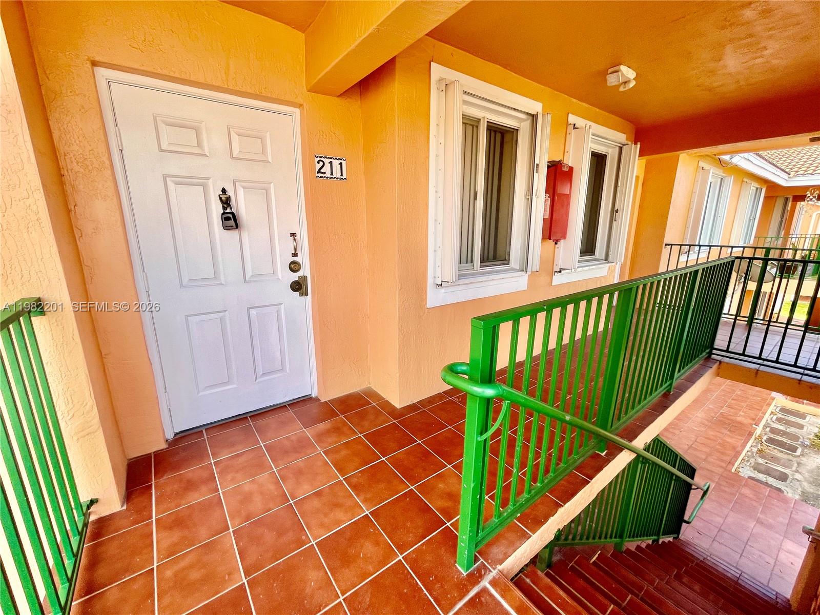 4681 NW 9th St #211 Miami, FL 33126