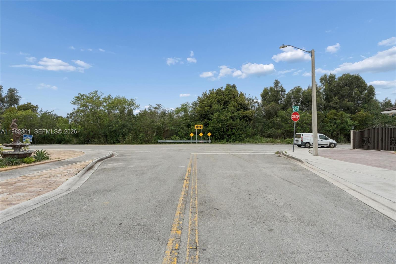 168xx 45th St Miami, FL 33185