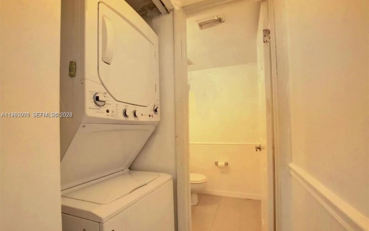 3103 Spanish Dr #2A Delray Beach, FL 33445