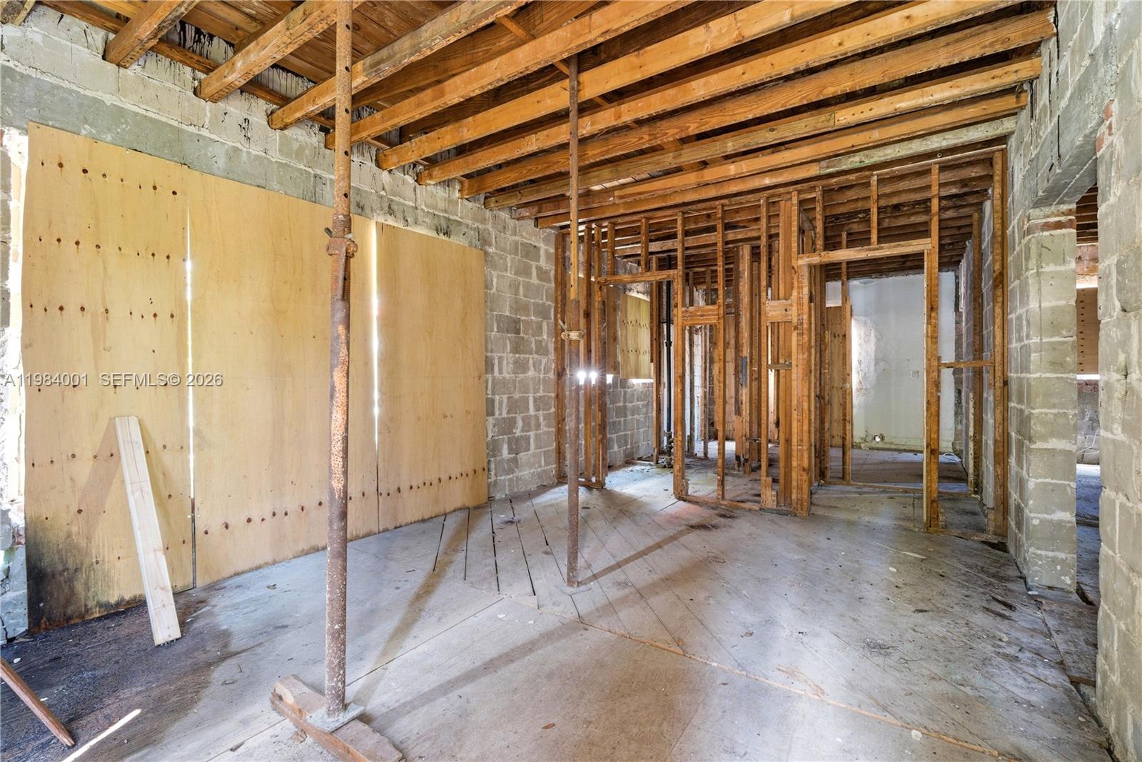 4400 NE 1st Ave Miami, FL 33137