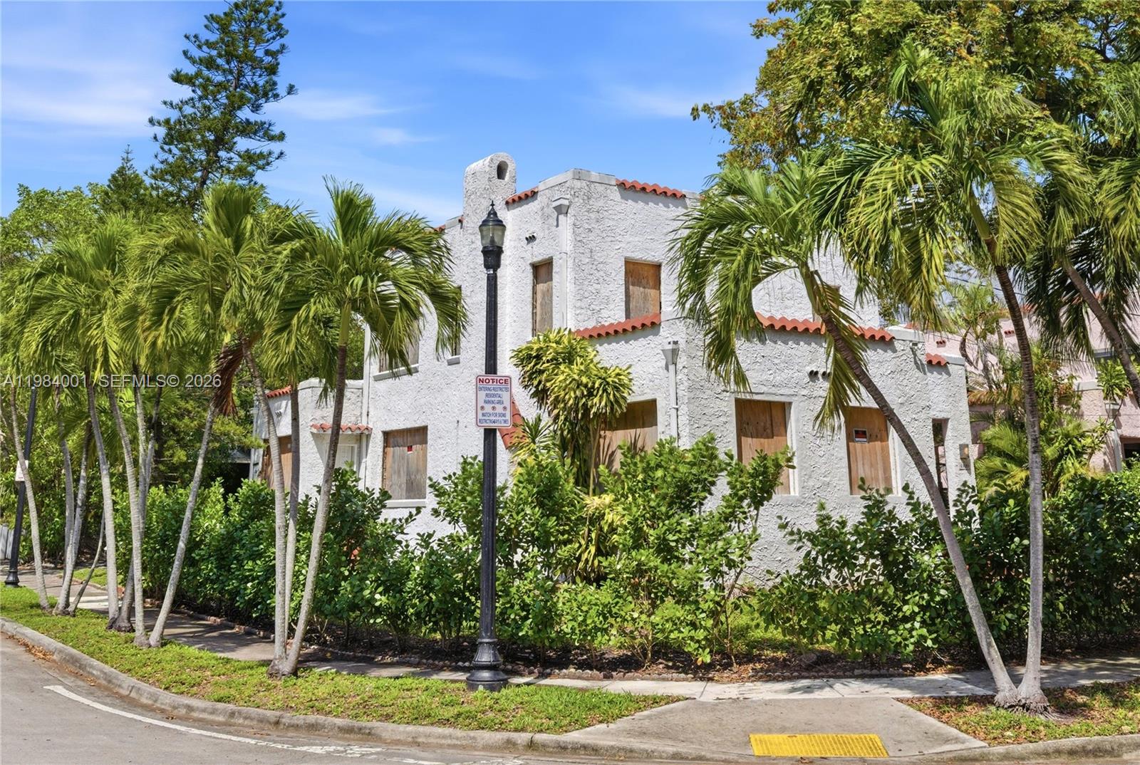 4400 NE 1st Ave Miami, FL 33137