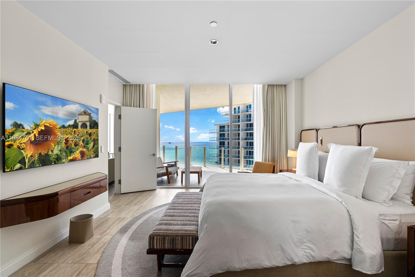 525 N Fort Lauderdale Bch Blvd #1707 Fort Lauderdale, FL 33304