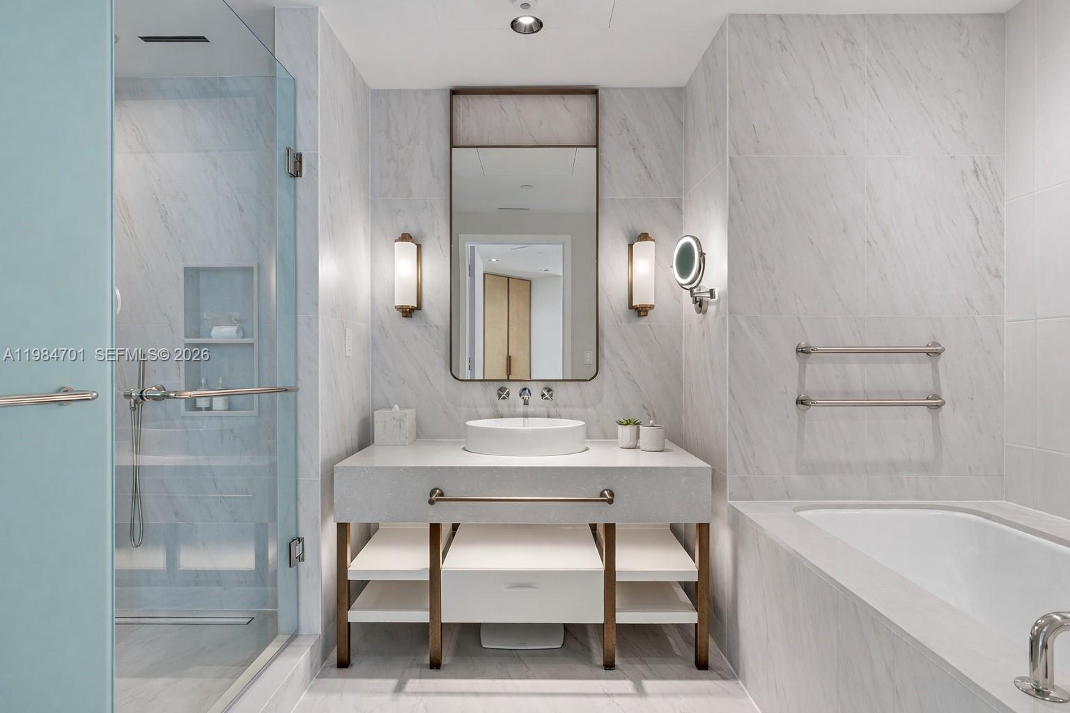 525 N Fort Lauderdale Bch Blvd #1707 Fort Lauderdale, FL 33304