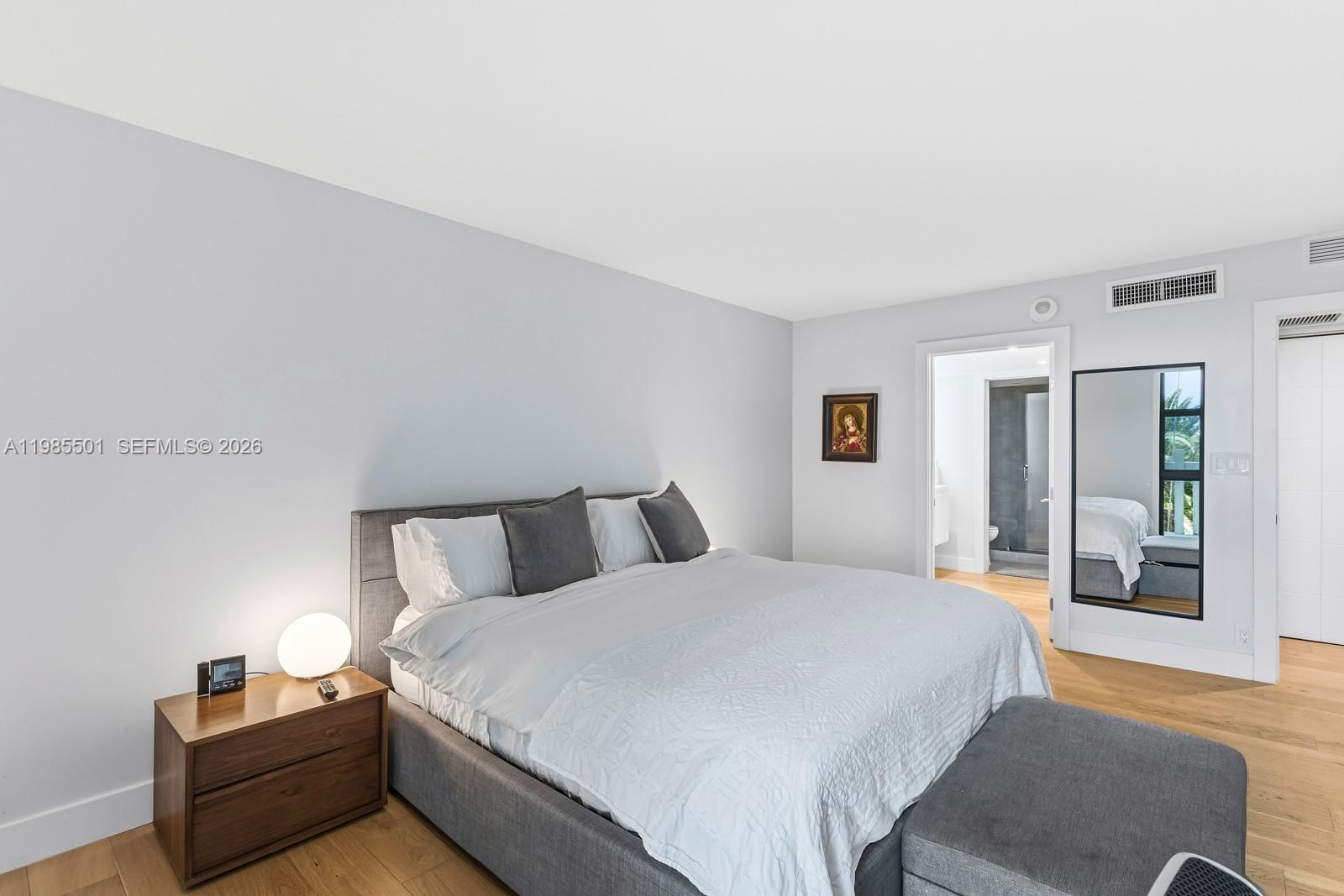 image Towers of Key Biscayne10