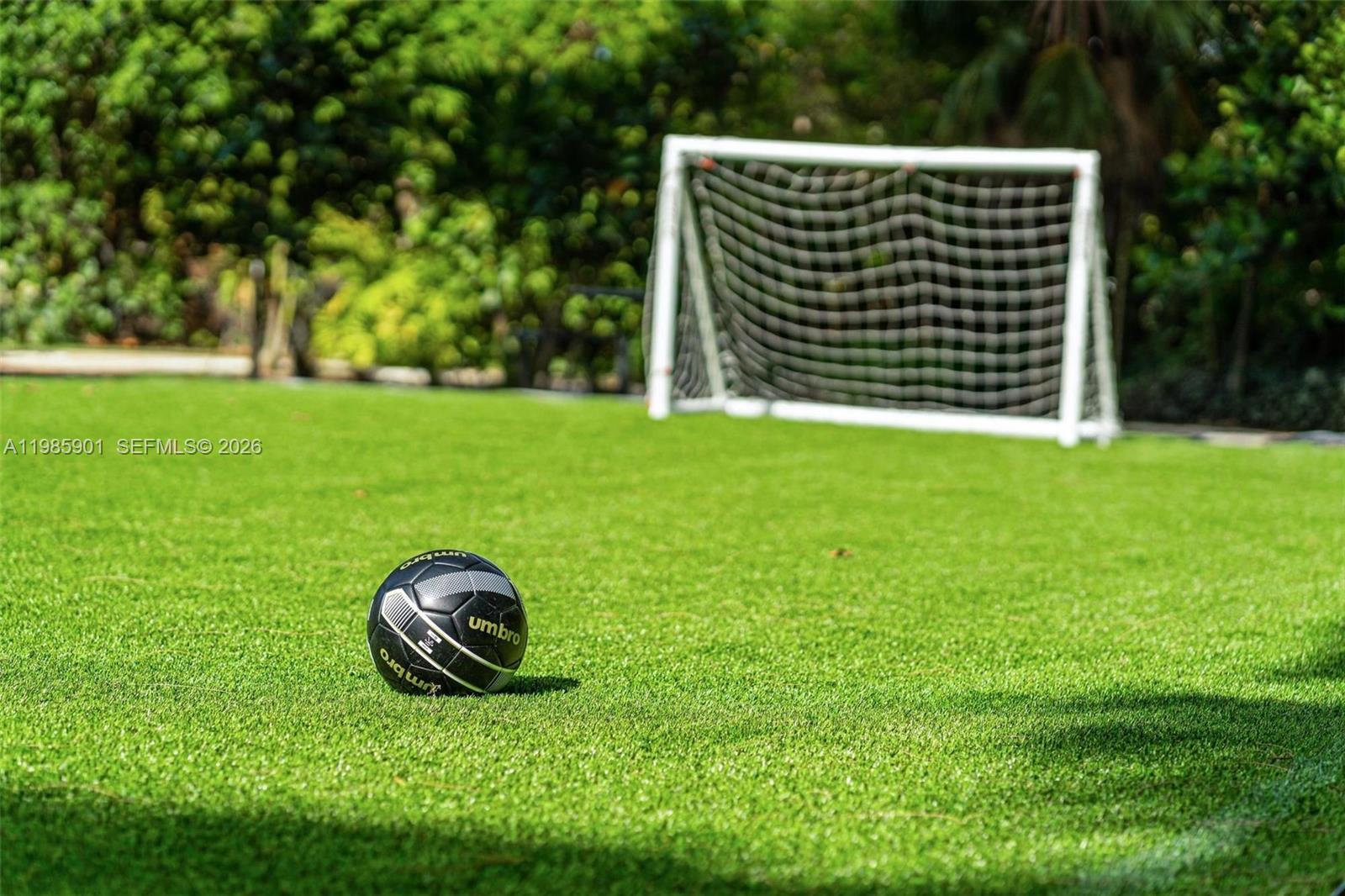 5100 NW 76th Pl Fort Lauderdale, FL 33073