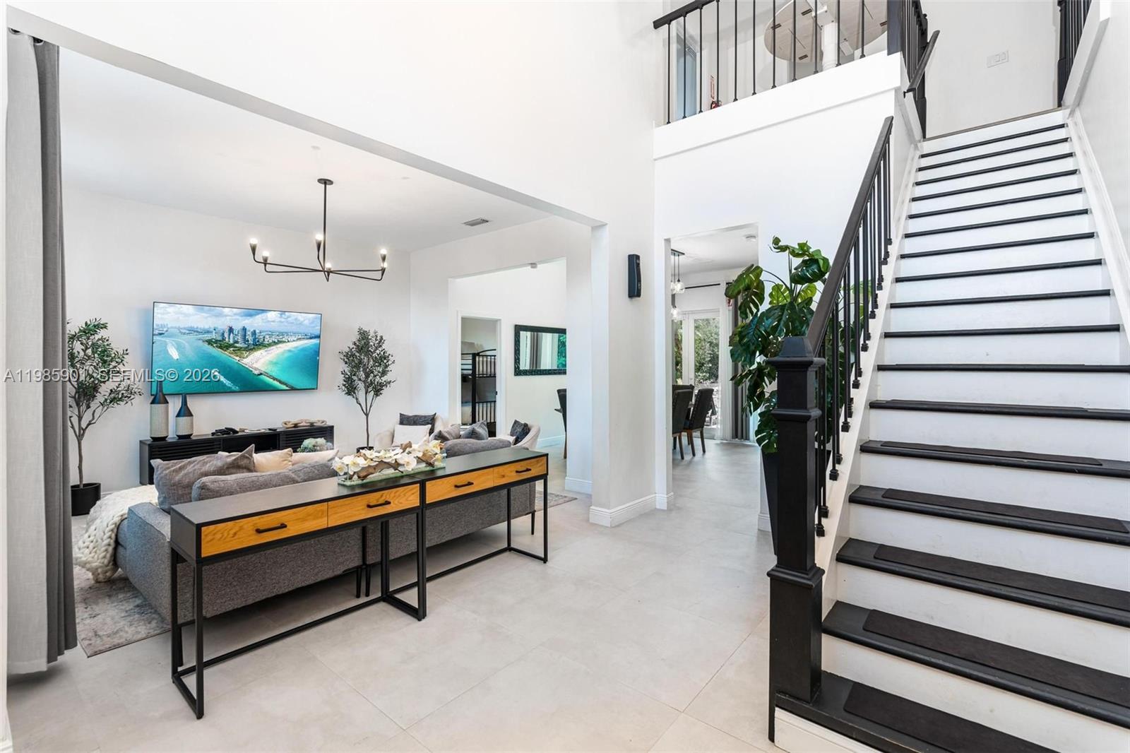 5100 NW 76th Pl Fort Lauderdale, FL 33073